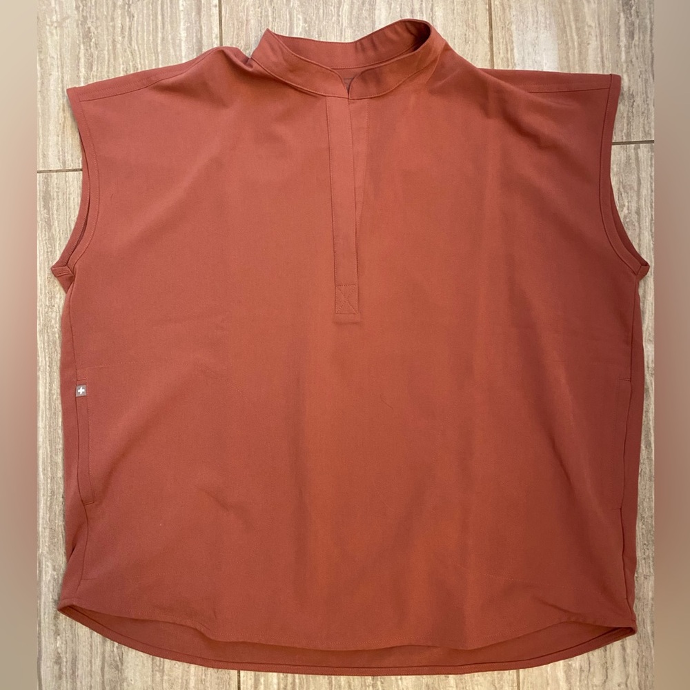 Figs Rafaela Womens Mauve Scrub Top